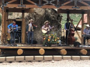 Flying W Ranch - Flying W Wranglers - Colorado Springs