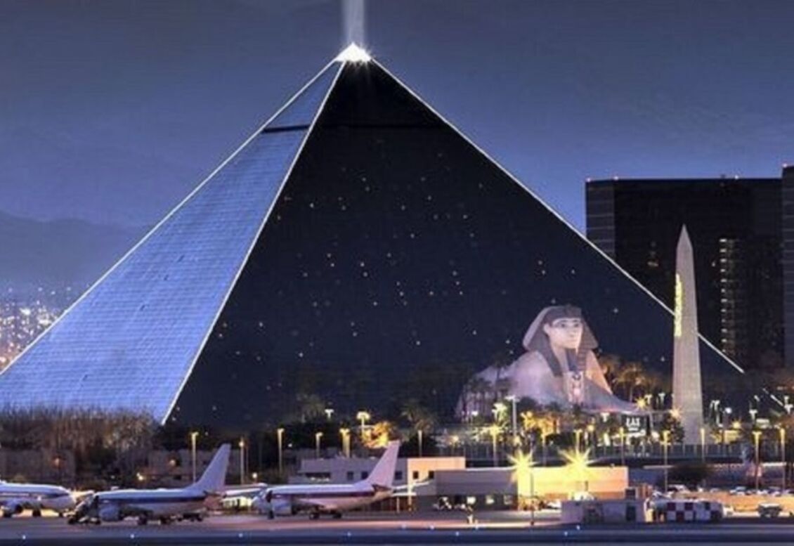luxor hotel and casino things to see